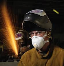 3M P2 Deluxe Cupped Welding Disposable Respirator Mask Valve 8514 BOX 10