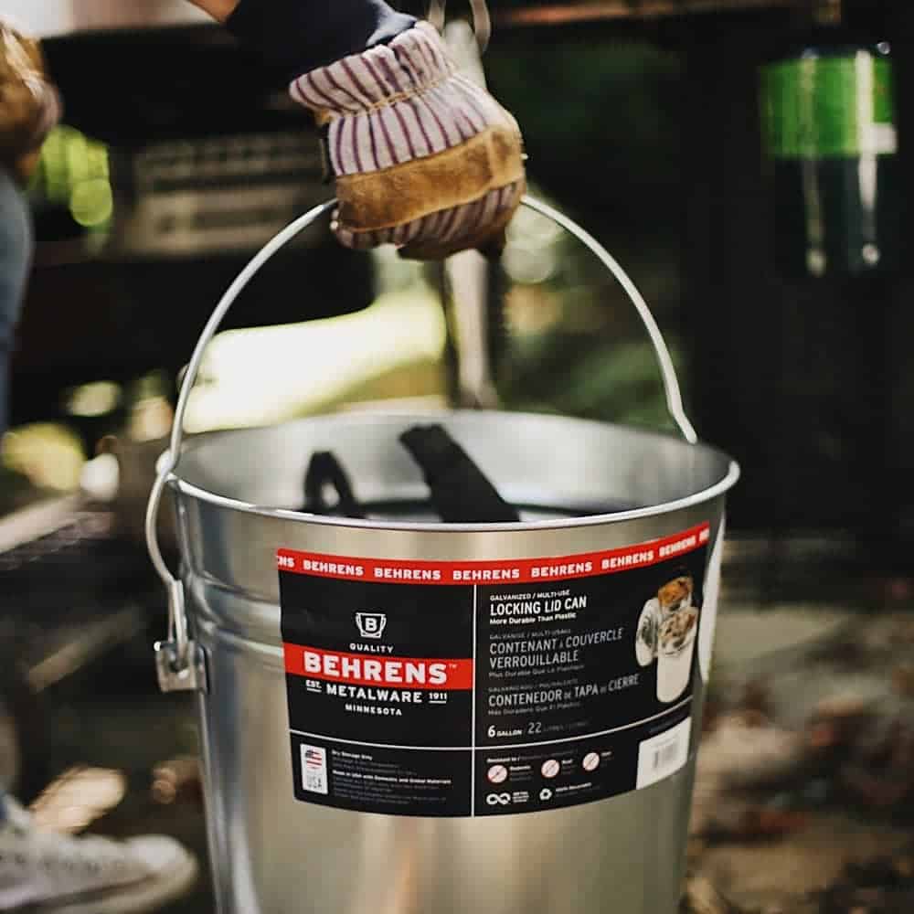 6 Gallon (22lt)  Galvanized Steel Can with Locking Lid