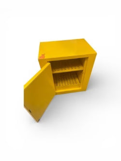 60LT Flammable liquid storage cabinet (2ND HAND)